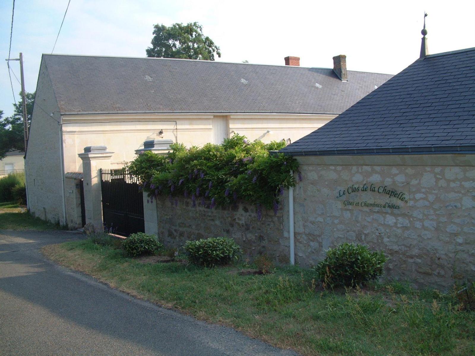 Le Clos De La Chapelle - Gite Les Glycines Exterior photo